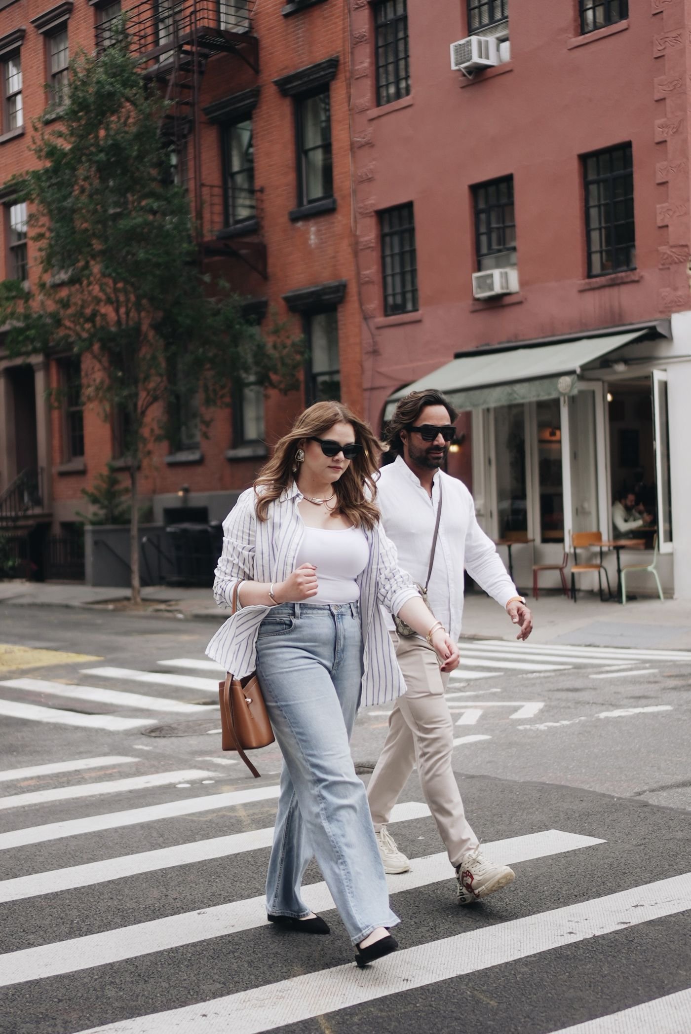 Thais Silva and Alexandre Gironde walking together
